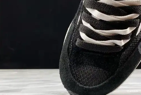 sacai Nike Black Vaporwaffle CV1363-001 White 0703